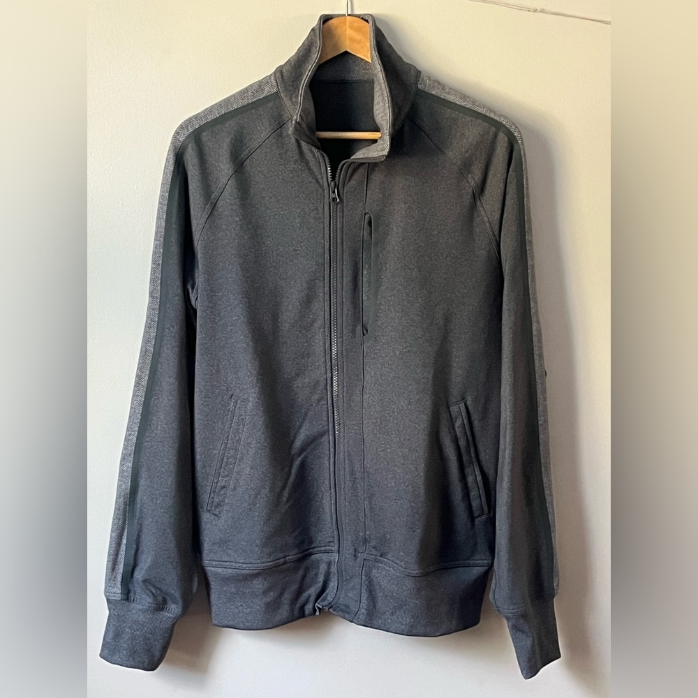 Men’s Lululemon 🍋  Kung Fu Jacket II Heathered Black
